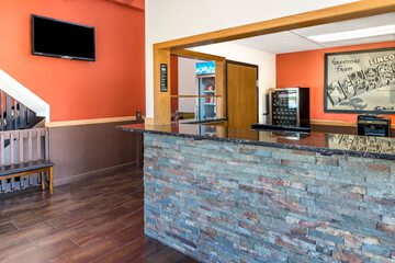 Hotel Interior 3 of 17