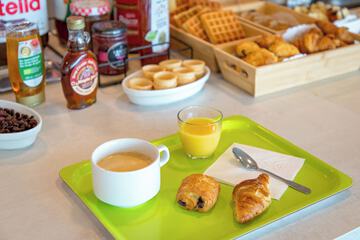 Breakfast buffet