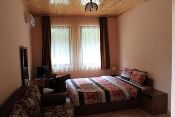 guest_rooms