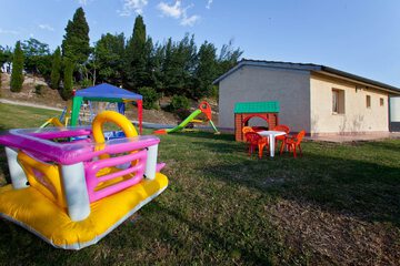 Children's play area - outdoor