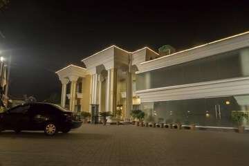 Front of property - evening/night