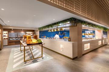 Breakfast buffet