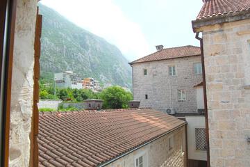 Photo 52