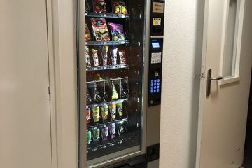 Vending machine