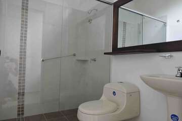 Bathroom shower