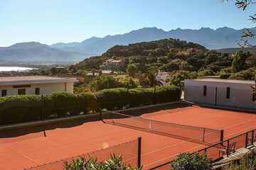 Tennis court