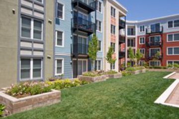 Hotel Exterior 42 of 44