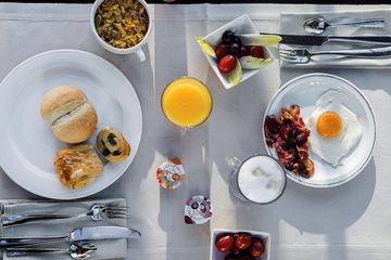Breakfast area
