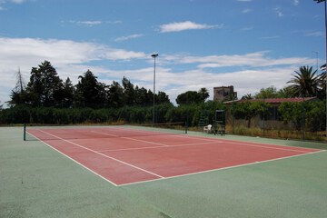 Tennis court