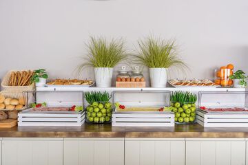 Breakfast buffet