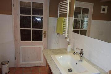 Photo 49