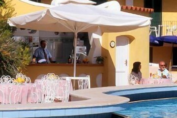 Poolside bar
