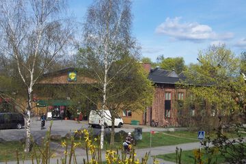 Children's play area - outdoor