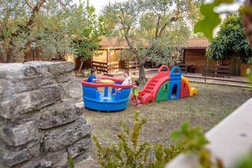 Children's play area - outdoor
