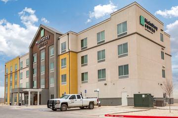 MainStay Suites Carlsbad South