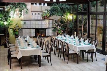 Banquet hall