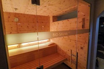Steam room