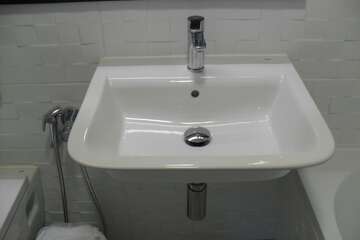 Bathroom sink