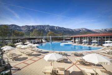 Sundeck