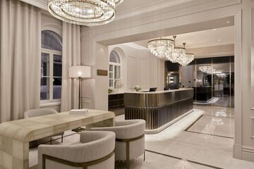 Concierge desk