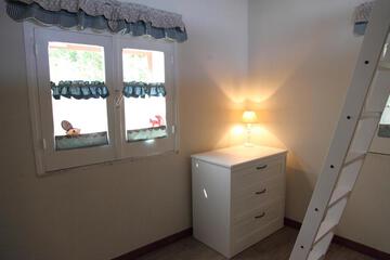 Photo 34