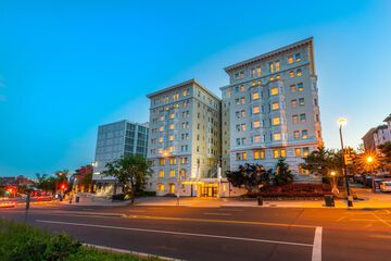 Churchill Hotel Near Embassy Row