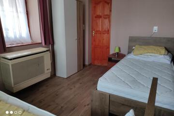 Photo 52