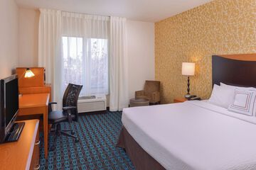 Room 28 of 69