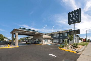 Hotel 2 of 39