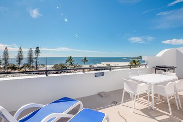 Rooftop pool