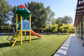 Children's play area - outdoor