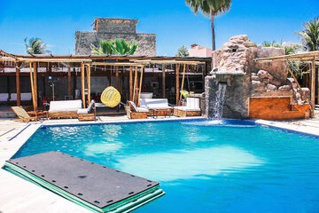 Pool waterfall