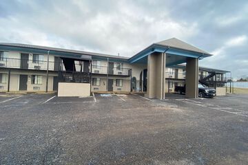 Savannah Lodge