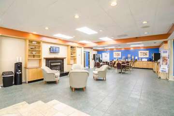 Hotel Interior 8 of 26