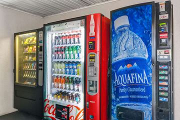 Vending machine