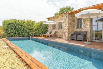 Private pool
