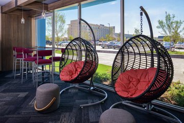 Hotel Interior 9 of 47