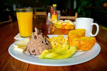Breakfast meal