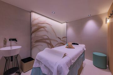 Treatment room