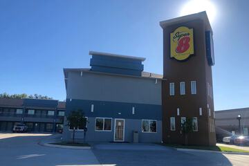 Super 8 by Wyndham Spring / North Houston