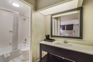 Room 40 of 58