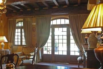 Lobby sitting area