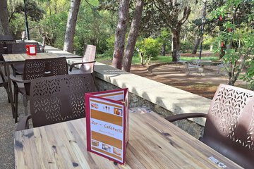 Coffee shop