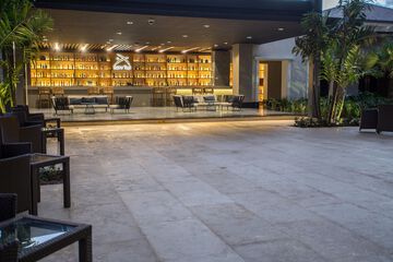 Snack bar