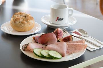Breakfast meal
