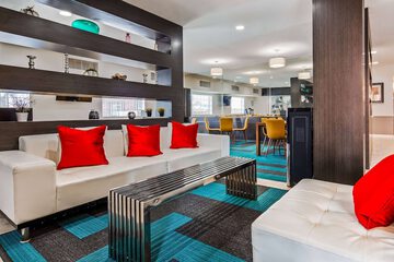 Baymont by Wyndham Houston / Westchase