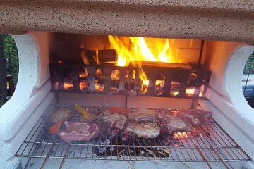 BBQ/picnic area
