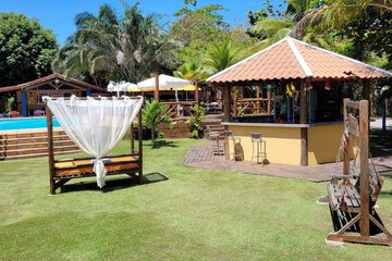 Poolside bar