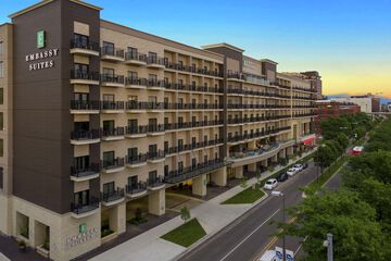 Embassy Suites by Hilton Grand Rapids DowntownMI