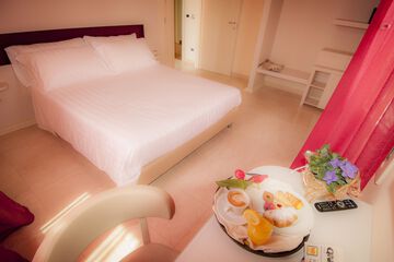 Room service - dining